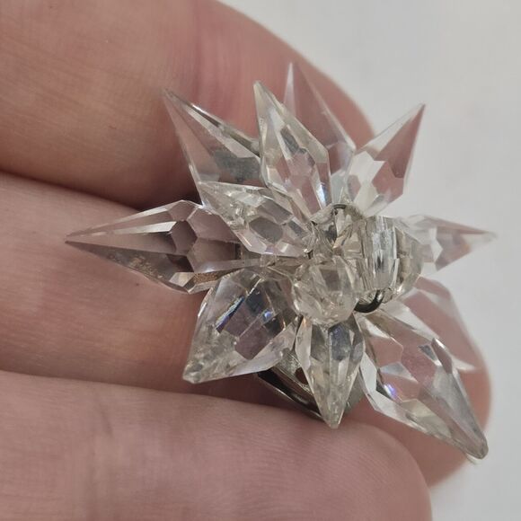 Vintage 1930s Art Deco Odeon Style Clear Pointed Glass Dress Clip Cha Cha - Picture 2 of 5